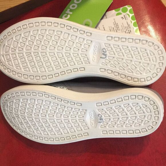 Crocs Shoes - Picture 6 of 6